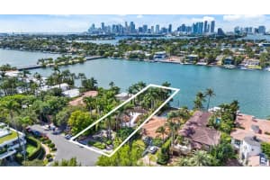 330 W Rivo Alto Dr, Miami Beach, FL 33139, - MLS#A11678266