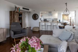 1300 Saint Charles Pl Ph12, Pembroke Pines