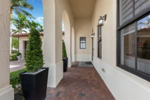 3594 NW 82nd Dr, Pembroke Pines, FL 33024, Sold 12/02/24