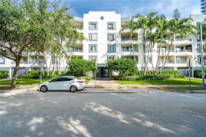 1401 Bay Rd APT 213, Miami Beach, FL 33139, Sold 12/18/24