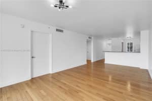 1401 Bay Rd APT 213, Miami Beach, FL 33139, Sold 12/18/24
