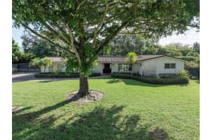 9525 SW 79th Ct, Miami, FL 33156, Sold 11/27/24