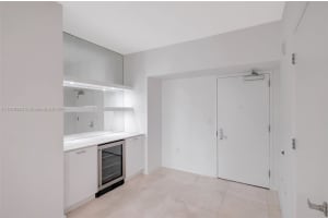 1010 Brickell Ave Unit 3504, Miami, FL 33131, Sold 04/24/25