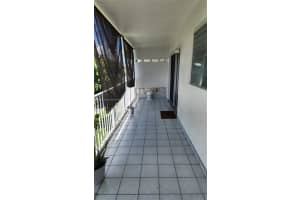 1430 NE 170th St APT 225, North Miami Beach, FL 33162, Sold 02/28/25