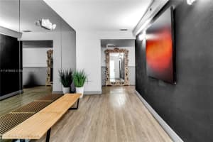 1512 Washington Ave 106, Miami Beach