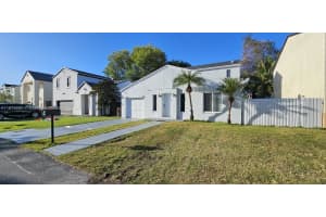 12007 SW 274th St, Homestead, FL 33032, Sold 01/13/25