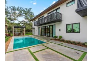 5907 SW 80th St, Miami, FL 33143, Sold 12/16/24