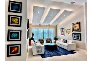 10864 Richmond Pl, Hollywood, FL 33026, Sold 01/23/25