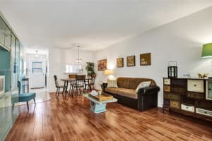 4806 NW 36th St APT 516, Lauderdale Lakes, FL 33319, - MLS#A11678932