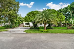6101 SW 44th Terrace, Miami, FL 33155, Sold 12/02/24