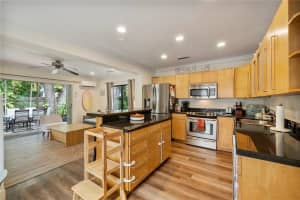 2955 Whitehead St #2955, Miami, FL 33133, Sold 12/30/24