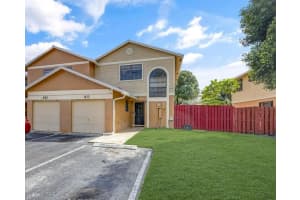 411 NW 103rd Terrace, Pembroke Pines, FL 33026, Sold 01/24/25