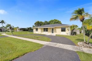 9737 Alaska Cir, Boca Raton, FL 33434, Sold 11/08/24
