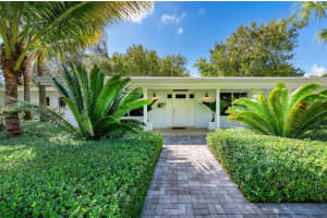 6880 SW 130th Terrace, Pinecrest, FL 33156, Sold 01/01/25