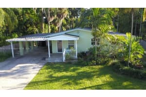 70 NW 158th St, Miami, FL 33169, Sold 04/09/25