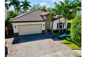 2706 NE 1st St, Homestead, FL 33033, Sold 01/10/25