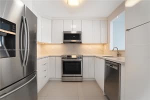 8233 Harding Ave APT 508, Miami Beach, FL 33141, Sold 07/11/25