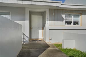 10367 SW 208th Ln, Cutler Bay, FL 33189, Sold 01/10/25