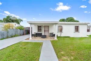 551 E 37th St, Hialeah, FL 33013, Sold 01/16/25