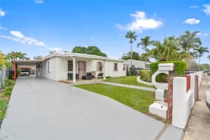 551 E 37th St, Hialeah, FL 33013, Sold 01/16/25