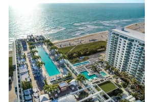 2301 Collins Ave APT 320, Miami Beach, FL 33139, Sold 11/12/24