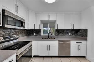 2321 N 69th Way, Hollywood, FL 33024, Sold 01/30/25