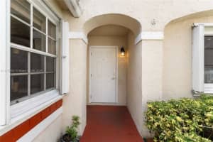 11832 NW 13th St, Pembroke Pines, FL 33026, Sold 01/17/25
