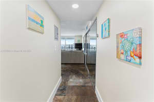 401 Ocean Dr APT 1119, Miami Beach, FL 33139, Sold 12/27/24