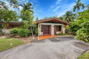 9300 SW 142nd St, Miami, FL 33176, Sold 12/02/24