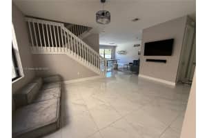 918 NE 191st St, Miami, FL 33179, Sold 01/13/25