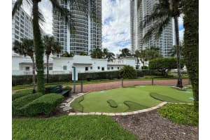 4775 Collins Ave, Miami Beach, FL 33140, Sold 12/05/24
