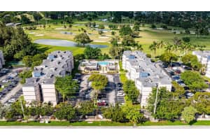 7035 NW 186th St APT D302, Hialeah, FL 33015, Sold 12/09/24