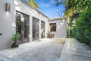 4449 Post Ave, Miami Beach, FL 33140, Sold 12/17/24
