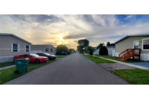 21531 NW 3rd Pl, Pembroke Pines, FL 33029, Sold 01/30/25