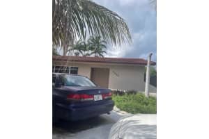9865 SW 27th Terrace, Miami, FL 33165, Sold 01/24/25