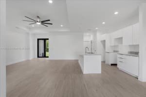 604 Lake Ave Lehigh Acres, FL 33972 - MLS#A11679813