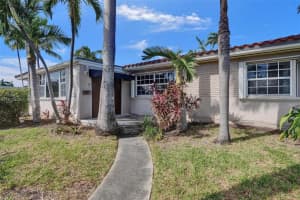 1671 S Treasure Dr, North Bay Village, FL 33141, Sold 01/17/25