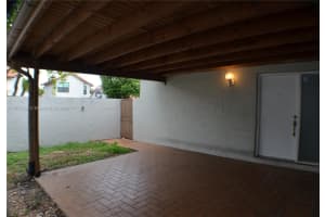 10327 NW 9th St Cir Apt 2-7, Miami, FL 33172, Sold 01/31/25