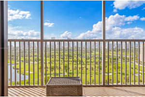 20301 W Country Club Dr APT 2228, Aventura, FL 33180, - MLS#A11679884