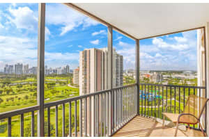 20301 W Country Club Dr APT 2228, Aventura, FL 33180, - MLS#A11679884