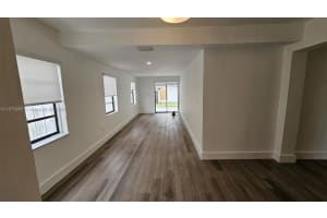 1786 71st St, Miami Beach, FL 33141, Sold 12/27/24