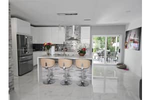 642 W 64th Dr, Hialeah, FL 33012, Sold 01/27/25