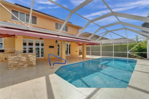 949 Crestview Cir, Weston, FL 33327, Sold 01/03/25