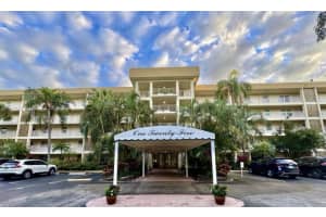 4000 Cypress Grove Way APT 302, Pompano Beach, FL 33069, Sold 12/31/24