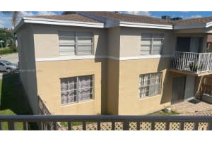 4530 Nw 79th Ave 2c, Doral
