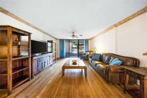 140 SW 96th Terrace APT 101, Plantation, FL 33324, Sold 03/03/25