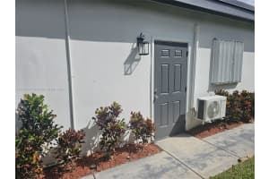 5831 SW 13th St, West Miami, FL 33144, Sold 03/28/25