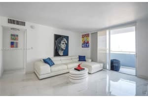 1658 Bay Rd APT 703, Miami Beach, FL 33139, Sold 02/03/25