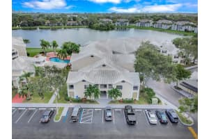 2880 N Oakland Forest Dr, Oakland Park, FL 33309, Sold 08/04/25