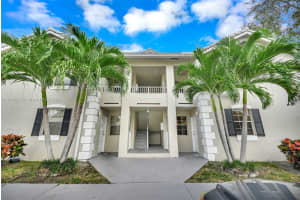 2880 N Oakland Forest Dr, Oakland Park, FL 33309, Sold 08/04/25